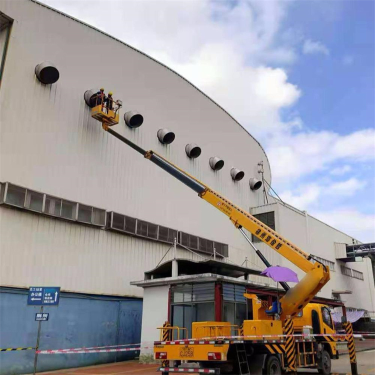 浠水高空作业车出租服务：专业广告牌安装解决方案