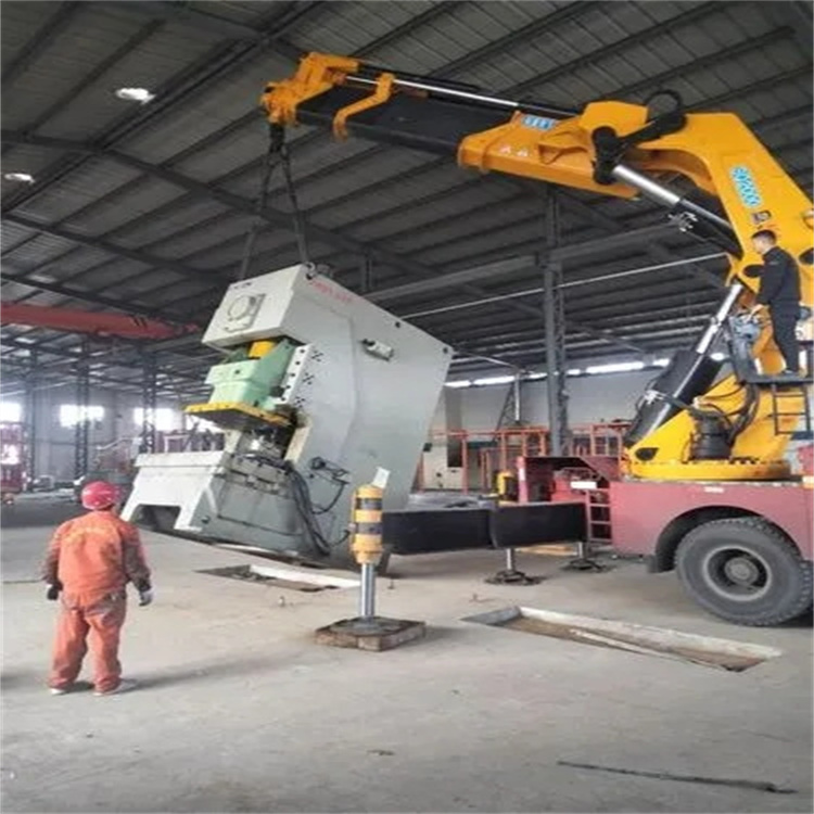 浠水80吨折臂吊车出租附近电话